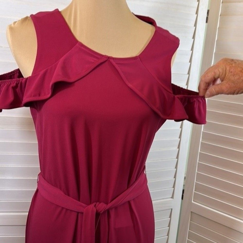 Ivanka Trump Dress Size Medium Raspberry Pink NWOT - Picture 12 of 13